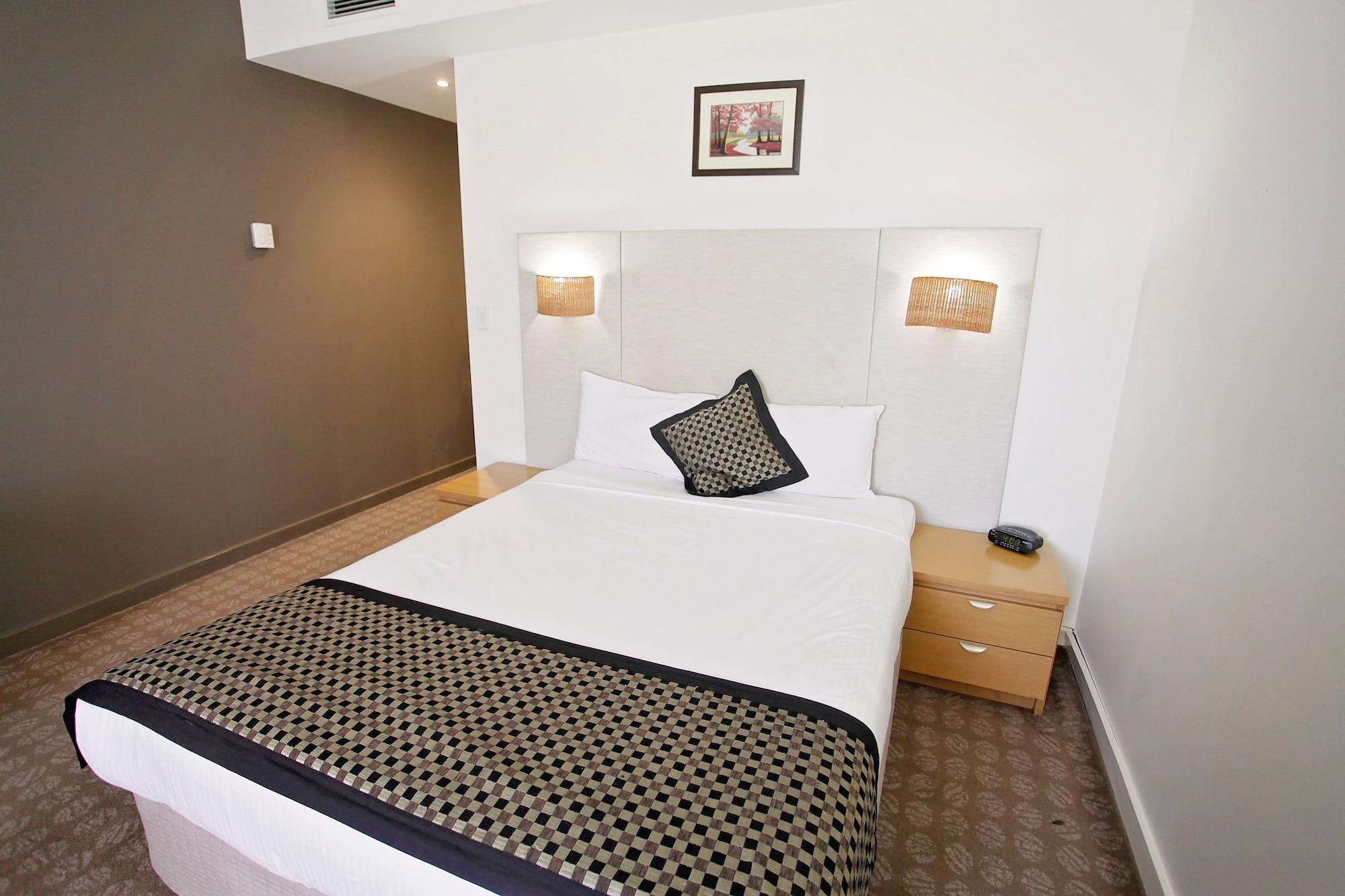 Golden Pebble Hotel Wantirna Esterno foto
