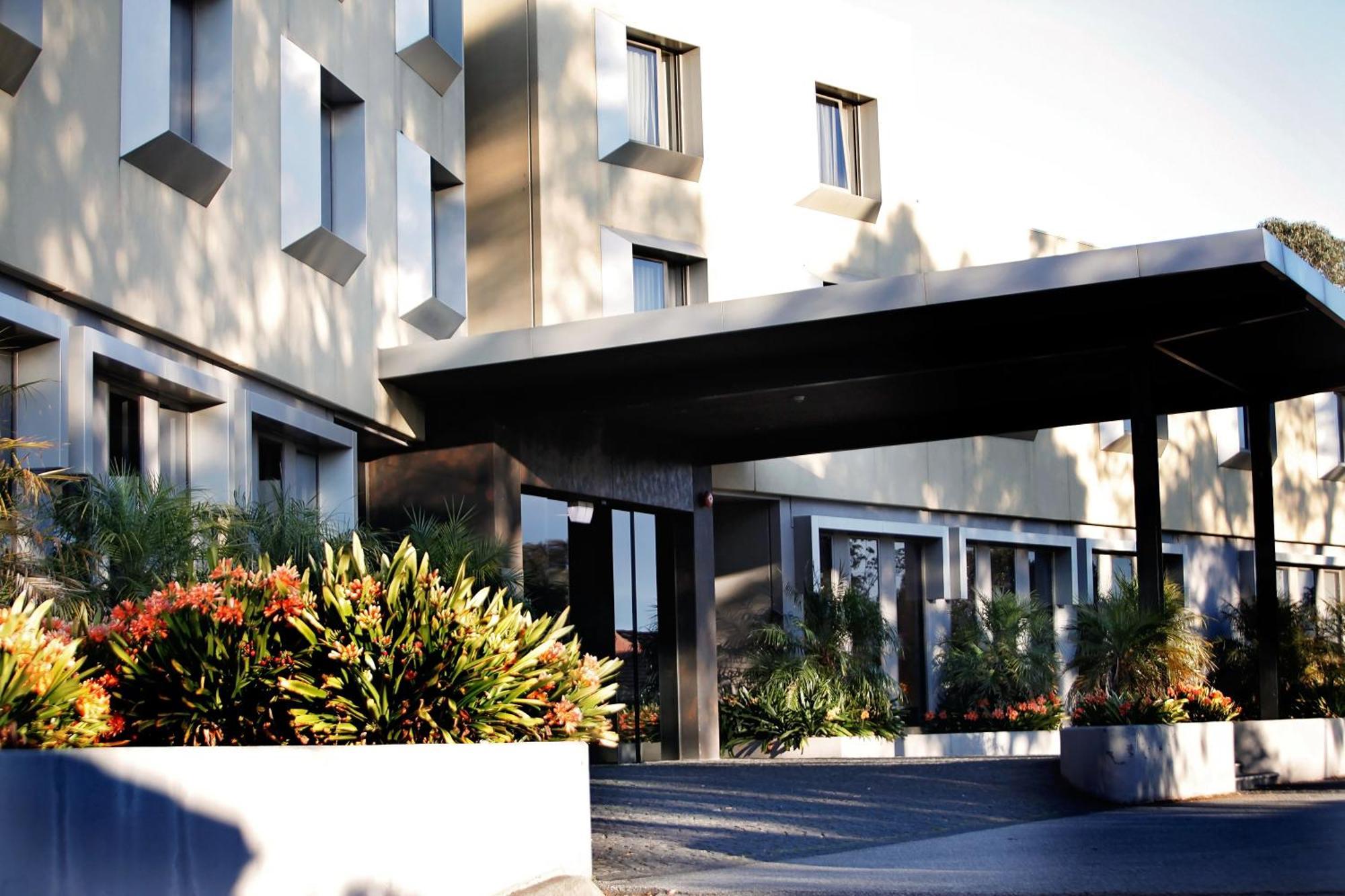 Golden Pebble Hotel Wantirna Esterno foto
